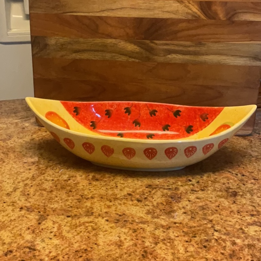 WCL pottery serving bowl oval boat shaped with pointed ends Fruit-Themed